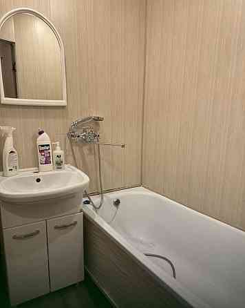 Сдаётся двухкомнатная квартира на Донском. Укомплектована, техникой и мебелью! Донецк