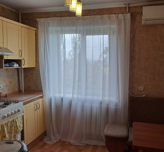 Продам 2-к квартиру на Батова Макеевка