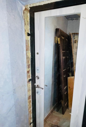 Продам 2-к квартиру на Бажанова Макеевка