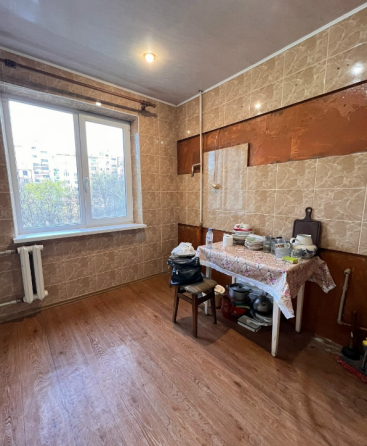 Продам 3-к квартиру на Зеленом Макеевка