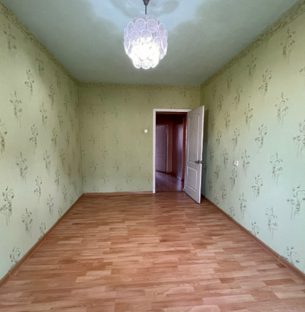 Продам 3-к квартиру на Зеленом Макеевка
