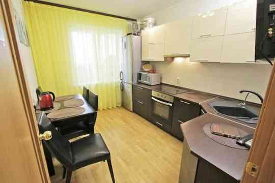 Сдам квартиру в Пролетарском районе ! Донецк