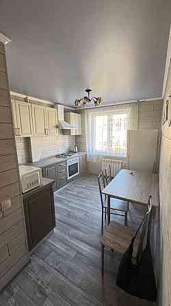 Сдам 1 к кв-ру в Центральном р-не, ор. Академия полиции! Мариуполь