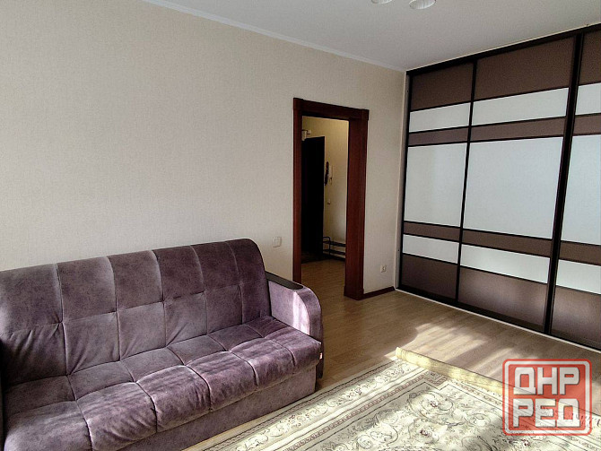 Сдается 1-комнатная квартира в Калининском районе по проспекту Ильича, ориентир Мед Институт Донецк - изображение 1