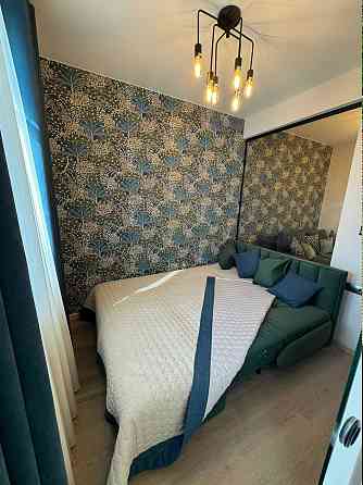 1к кв Этажность 7 из 9 Площадь: 37м2 Район: Кировский Донецк