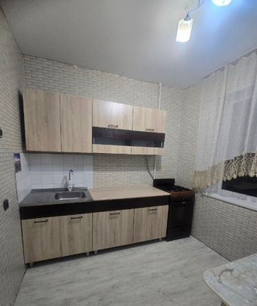 Продам 3-к квартиру на Зеленом Макеевка
