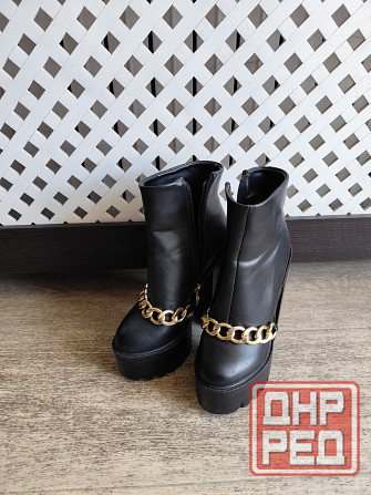 Ботинки черные Донецк - изображение 2