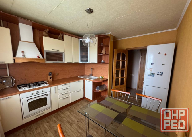 Продам 3-к квартиру на "3/5", пл. Грибиниченко Макеевка - изображение 1