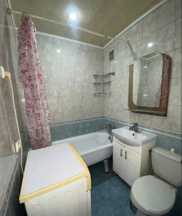 Продам 2-к в Центре Макеевки, ул. Свердлова Макеевка