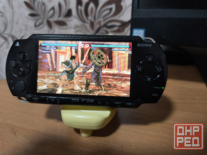 Оригинальная Sony psp 1008 с WiFi Донецк - изображение 3