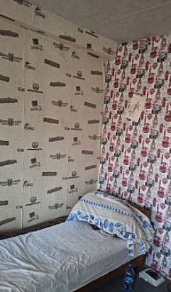 Продам 2-к квартиру на Бажанова Макеевка