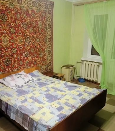 Продам 2-к квартиру на Бажанова Макеевка