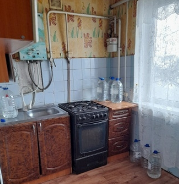 Продам 3-к квартиру на Черемушках Макеевка