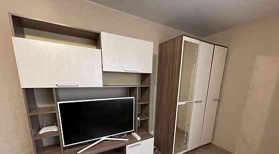 Сдам однокомнатную квартиру в Пролетарском районе, ул. Зверькова. Квартира общей площадью 42м² Донецк