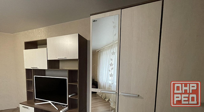 Сдам однокомнатную квартиру в Пролетарском районе, ул. Зверькова. Квартира общей площадью 42м² Донецк - изображение 1