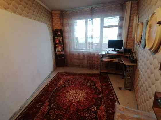 продам 4-комнатную квартиру в центре Текстильщика Донецк