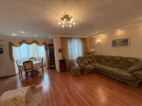 Продам 4 комнатную квартиру в Мариуполе Мариуполь