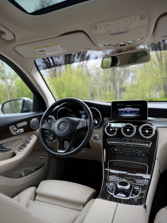 Продам Mercedes Benz glc 300 Донецк
