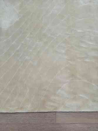 Ковер натуральный. Оригинал. Новый Донецк