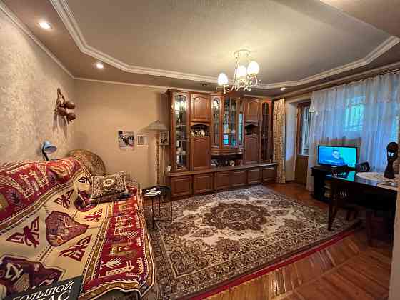 Продам 3-х комнатную квартиру в центре Ворошиловского района Донецк