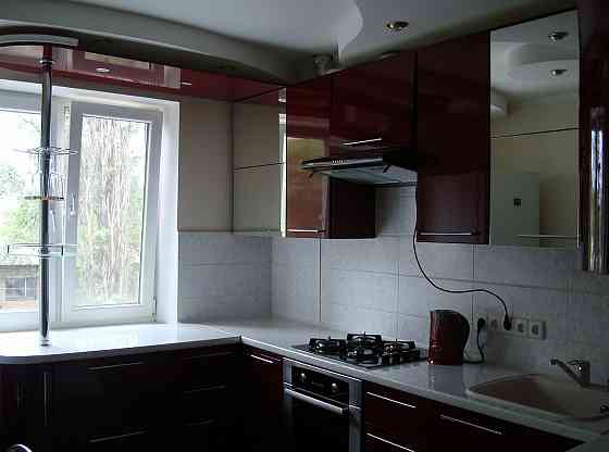 Сдам 3-к квартиру на Зеленом Макеевка