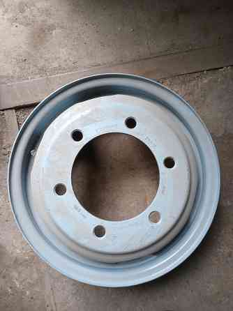 Продаю диск колёсный р 15 на мерседес спринтер,6 отверстий Донецк