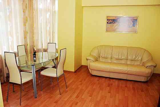 Приморский район. Сдается хорошая 1к квартира с ремонтом посуточно Мариуполь