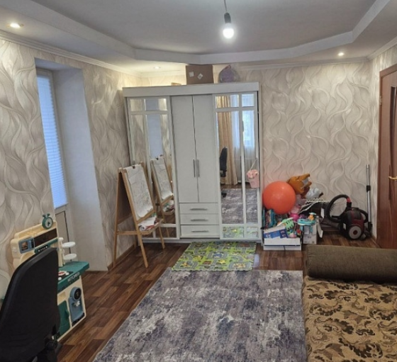 Продам 2-к квартиру на Восточном Макеевка