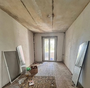 Продам 3-к квартиру на Батова Макеевка