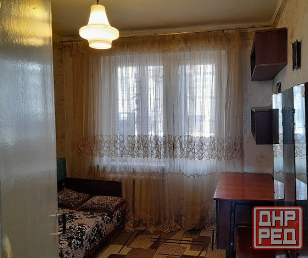 Продам 3-к в Центре, Верхний Солнечный Макеевка - изображение 1