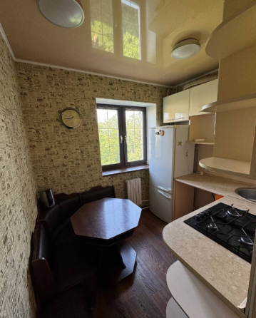 Продам 2-к квартиру на 55 квартале Макеевка