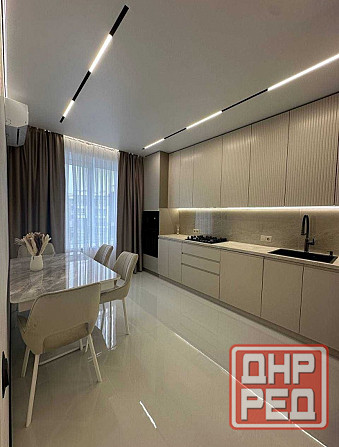 Сдам 3 к.кВ, Ворошиловский район, ул.Розы-Люксембург 80 "Замковый" Донецк - изображение 1