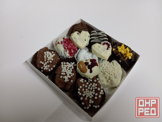 Клубника, финики в шоколаде. Десерты. Донецк - изображение 4