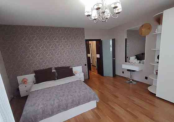 Сдается 2-х комнатная квартира в Калининском районе по проспекту Ильича ориентир Мед Институт Донецк