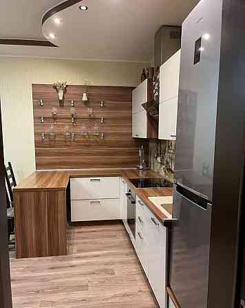 Сдаётся двухкомнатная квартира в Ворошиловском районе на ул. 50-летия Донецк