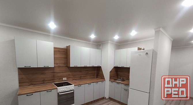 Сдается двухкомнатная квартира в самом сердце города, Ворошиловский район, ориентир Атлетик Донецк - изображение 1