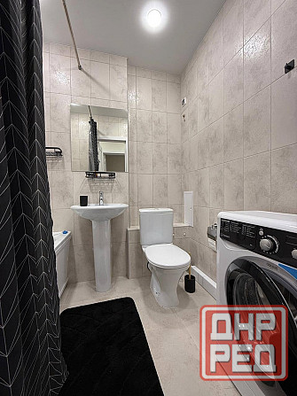 Сдаю однокомнатную комнатную квартиру в Донецке, улица проспект Павших Коммунаров, 77 Донецк - изображение 2