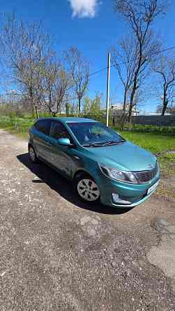 Продам Kia Rio 2013 года 1.6, Автомат Донецк