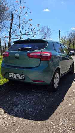 Продам Kia Rio 2013 года 1.6, Автомат Донецк