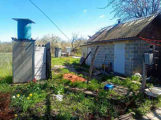 Продам дом 2 этажа и земельный участок 12 соток Донецк