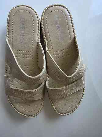 Женская летняя обувь (туфли, шлепанцы) Донецк