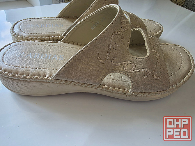 Женская летняя обувь (туфли, шлепанцы) Донецк - изображение 1