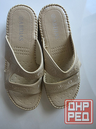 Женская летняя обувь (туфли, шлепанцы) Донецк - изображение 2