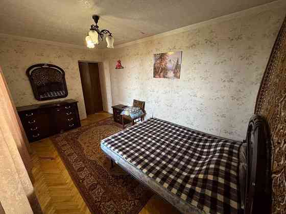 сдам 3х ком кв. в ворош. р-не, артема, дет. мир. отличная, с накопителем Донецк