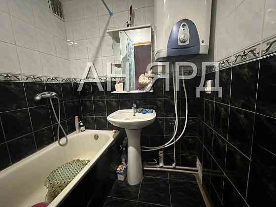 Зеленый,Продается 3-х комнатная квартира в г. Макеевка, мкрн Зеленый, ул. Лебедева Макеевка