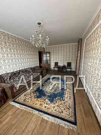 Зеленый,Продается 3-х комнатная квартира в г. Макеевка, мкрн Зеленый, ул. Лебедева Макеевка