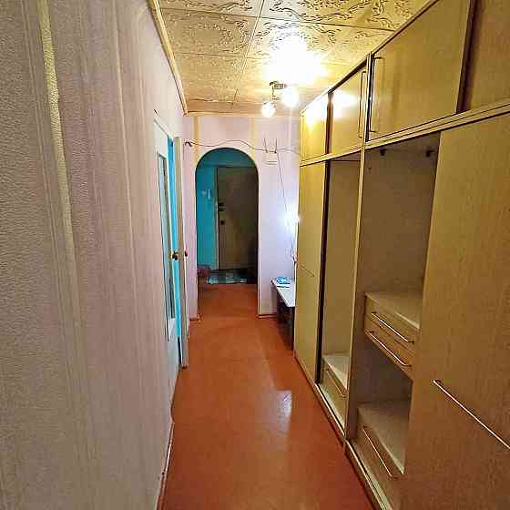 3х комнатная квартира в г. Зугрэс 2й этаж Зугрэс