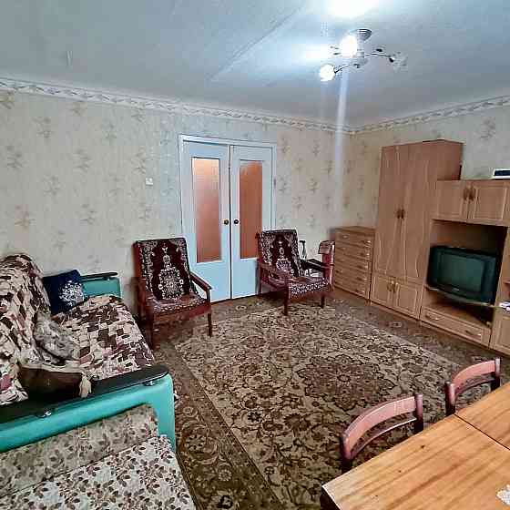 3х комнатная квартира в г. Зугрэс 2й этаж Зугрэс