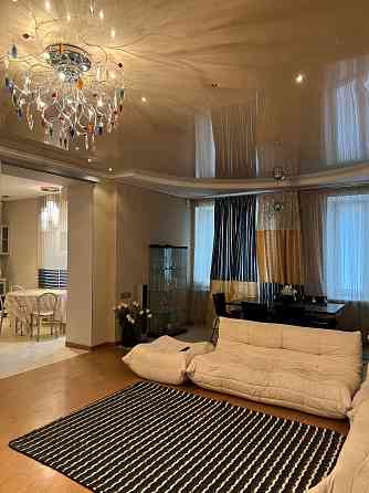 пл. Ленина, 4х-комнатная, вода круглосуточно, ремонт, мебель, техника Донецк