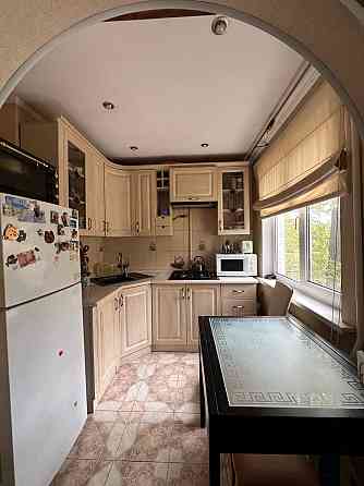 Продажа Уютной,семейной квартры в Куйбышевском рн 63 кв.м ! Вода идет - колонка автомат ! Срочно ! Донецк